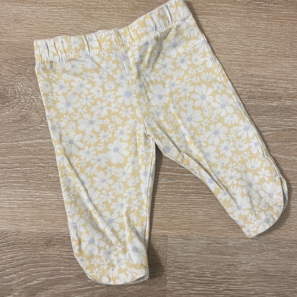 10 for $20🔥 3/4 pants size 12m